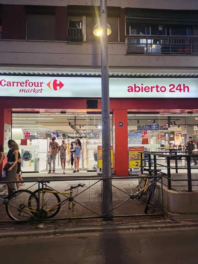 Precioso Estudio Con Dos Ambientes Madrid Bagian luar foto